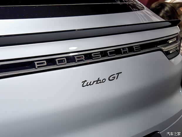 保時(shí)捷 Cayenne 2021款 Cayenne Turbo GT 4.0T