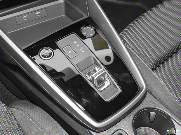 一汽奥迪 奥迪A3 2024款 Sportback 35 TFSI 进取运动型