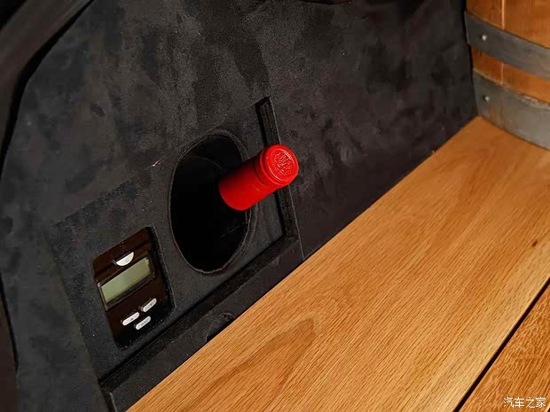 雷克萨斯 雷克萨斯ES 2019款 350 F SPORT SEMA改装版 雷克萨斯 雷克萨斯ES 2019款 350 F SPORT SEMA改装版