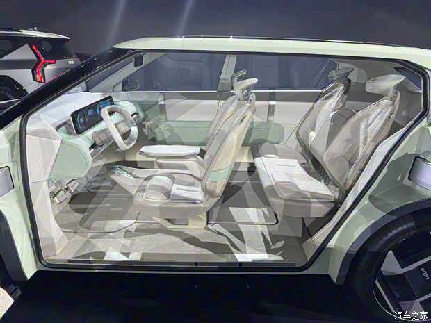 起亚(进口) 起亚EV3 2024款 基本型 起亚(进口) 起亚EV3 2024款 基本型