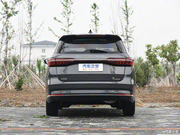 比亚迪 宋MAX 2020款 基本型