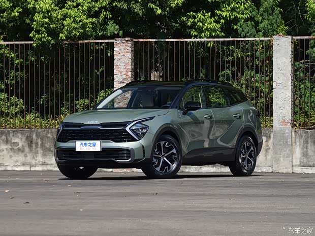 起亚 狮铂拓界 2022款 2.0L HEV 基本型 起亚 狮铂拓界 2022款 2.0L HEV 基本型