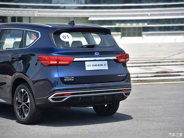 君馬汽車 君馬SEEK 5 2018款 1.5T 自動領(lǐng)航版