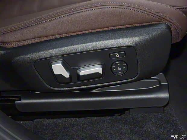 华晨宝马 宝马X3 2020款 xDrive30i 领先型 M运动套装 华晨宝马 宝马X3 2020款 xDrive30i 领先型 M运动套装