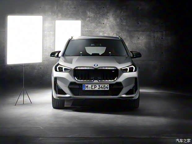 寶馬(進(jìn)口) 寶馬X1(進(jìn)口) 2023款 xDrive M35i 