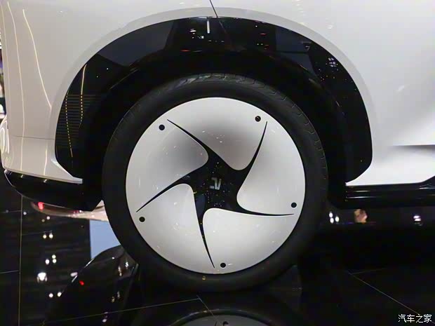 飛凡汽車 RC ESSENCE本智 2023款 基本型