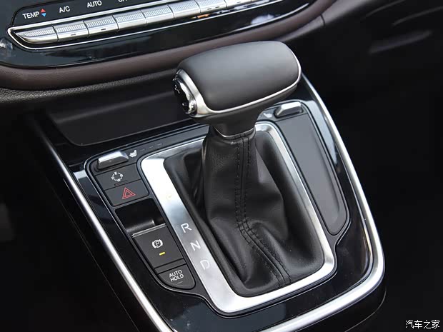 广汽乘用车 传祺GM6 2018款 270T 豪华版