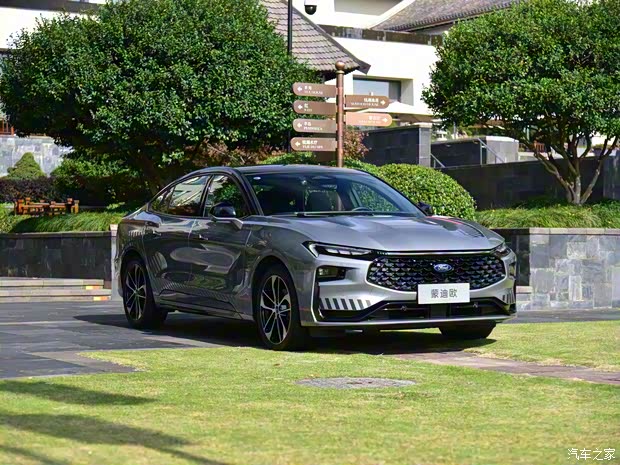 長(zhǎng)安福特 蒙迪歐 2023款 科技旗艦版