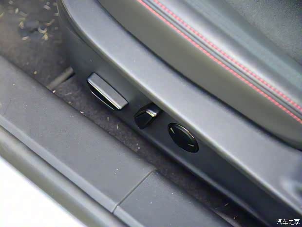 長(zhǎng)安福特 蒙迪歐 2023款 科技旗艦版