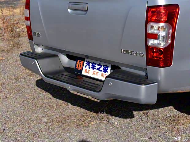 江西五十鈴 瑞邁 2022款 2.8T經(jīng)典柴油兩驅(qū)舒享型標(biāo)軸版JE493ZLQ6E