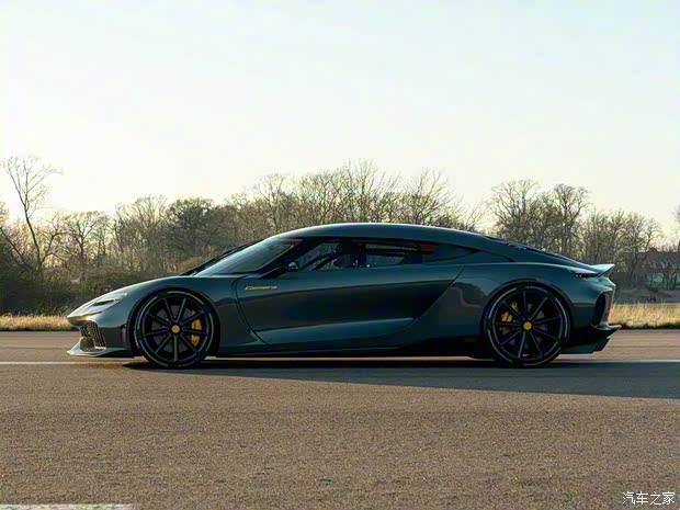 科尼赛克 Gemera 2020款 基本型 科尼赛克 Gemera 2020款 基本型