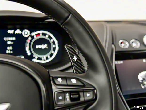 阿斯頓·馬丁 阿斯頓·馬丁DBX 2023款 4.0T V8 707