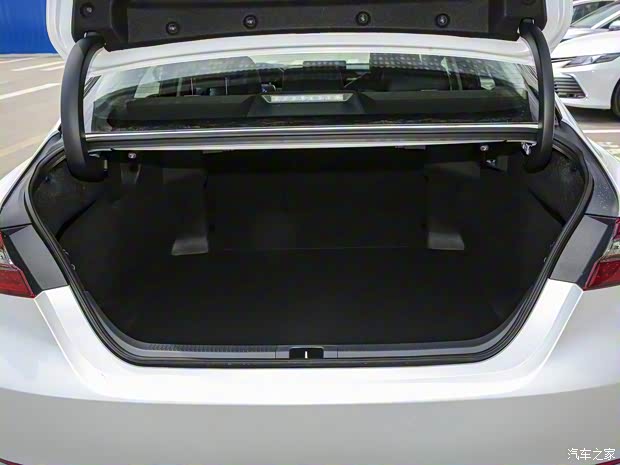 廣汽豐田 凱美瑞 2022款 2.0S 騎士版