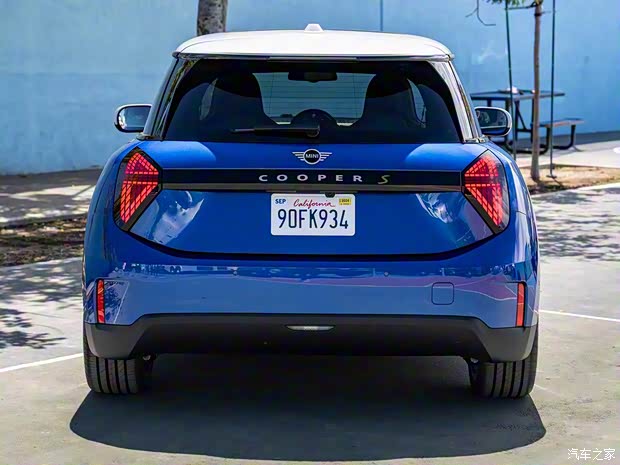MINI MINI新能源 2024款 COOPER SE MINI MINI新能源 2024款 COOPER SE