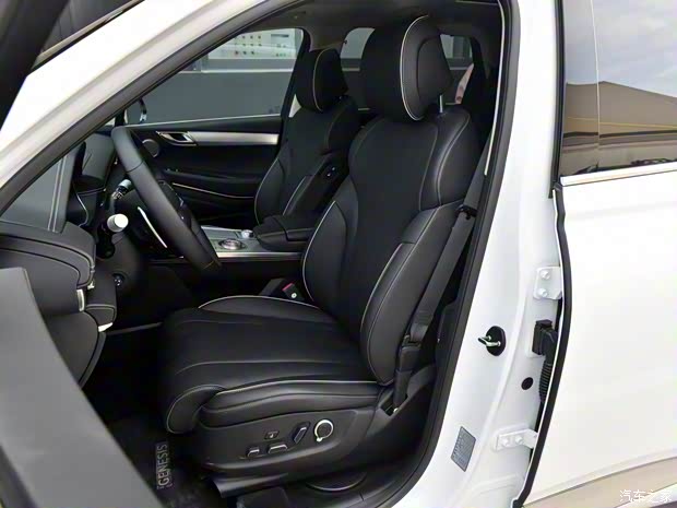 捷尼赛思 捷尼赛思GV80 2021款 2.5T 四驱豪华版