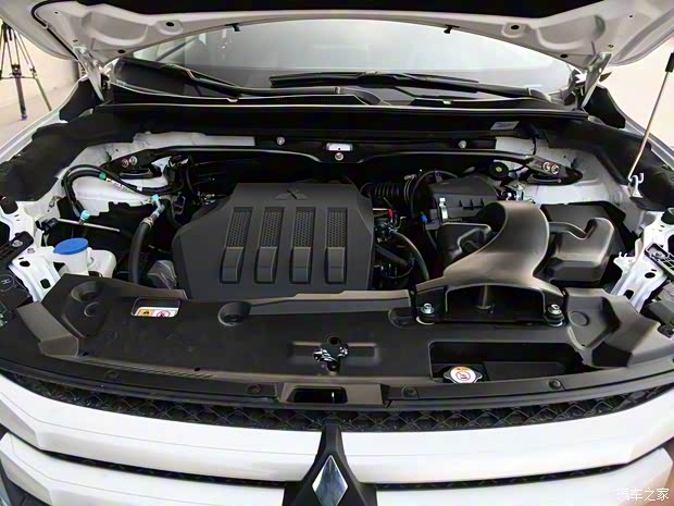 广汽三菱 奕歌 2018款 1.5T CVT两驱无畏版