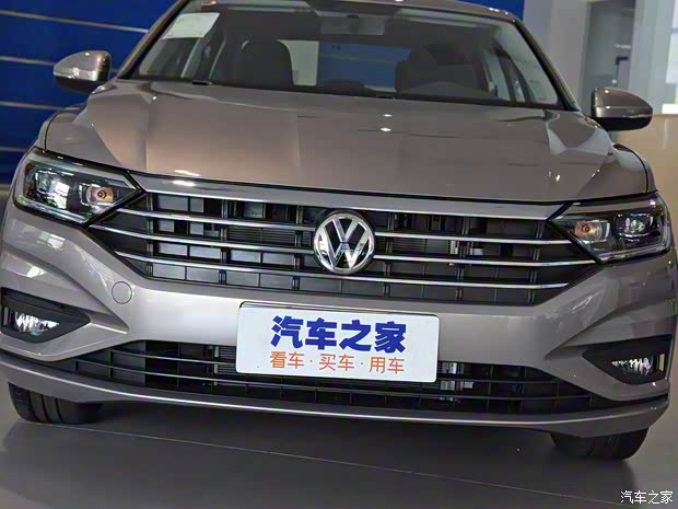 一汽-大众 速腾 2019款 200TSI DSG时尚型 国V 一汽-大众 速腾 2019款 200TSI DSG时尚型 国V