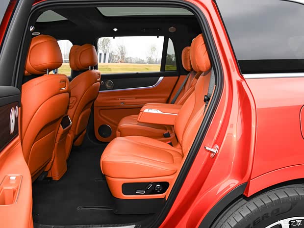 賽力斯汽車 問界M9 2024款 純電 Ultra版 100kWh