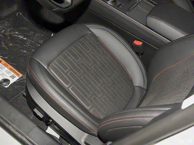 長(zhǎng)安福特 蒙迪歐 2023款 1.5T 高配版