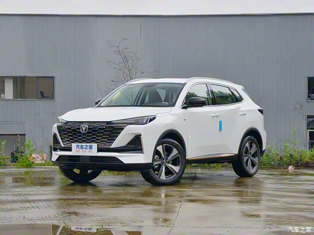 长安汽车 长安CS55PLUS 2022款 第二代 1.5T DCT尊享型 长安汽车 长安CS55PLUS 2022款 第二代 1.5T DCT尊享型