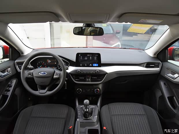 長(zhǎng)安福特 福克斯 2019款 三廂 1.5L 手動(dòng)鋒躍型