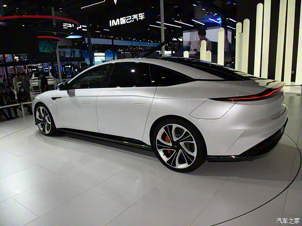 智己汽車 智己L7 2021款 天使輪版