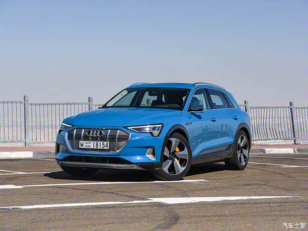 奧迪(進(jìn)口) 奧迪e-tron 2019款 55 quattro 時(shí)尚型