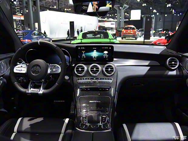 梅赛德斯-AMG 奔驰GLC AMG 2020款 AMG GLC 63 4MATIC+ 梅赛德斯-AMG 奔驰GLC AMG 2020款 AMG GLC 63 4MATIC+