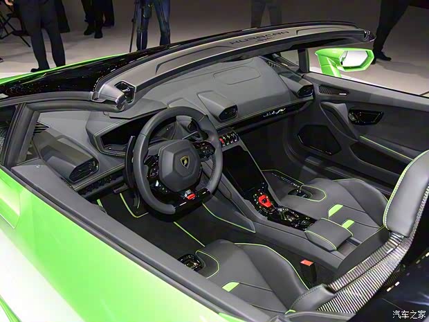 兰博基尼 Huracán 2019款 Huracán EVO Spyder 兰博基尼 Huracán 2019款 Huracán EVO Spyder