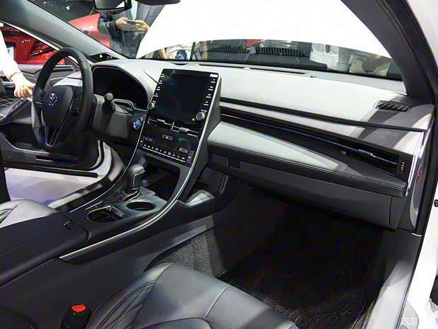 一汽豐田 亞洲龍 2019款 2.5L 混動版