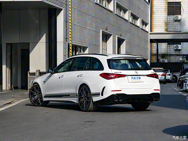 梅赛德斯-AMG 奔驰C级AMG 2023款 AMG C 43 4MATIC 旅行轿车 特别版 梅赛德斯-AMG 奔驰C级AMG 2023款 AMG C 43 4MATIC 旅行轿车 特别版