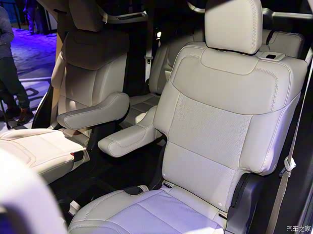 福特(进口) 探险者 2020款 基本型