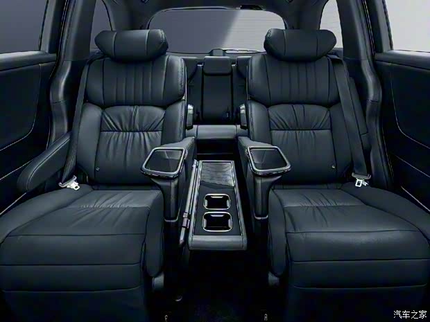 广汽本田 奥德赛 2023款 2.0L e:HEV Absolute Black Edition 日本版 广汽本田 奥德赛 2023款 2.0L e:HEV Absolute Black Edition 日本版