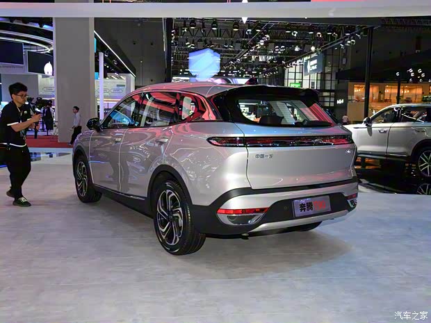 一汽奔腾 奔腾T90 2023款 2.0T 高配版 一汽奔腾 奔腾T90 2023款 2.0T 高配版