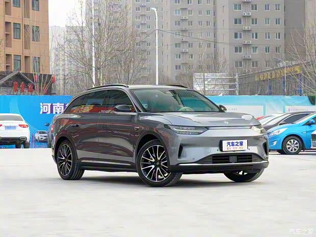 零跑汽车 零跑C11 2021款 尊享版 零跑汽车 零跑C11 2021款 尊享版