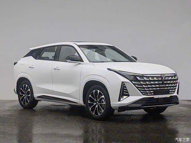 长安汽车 长安UNI-Z 2024款 基本型 长安汽车 长安UNI-Z 2024款 基本型