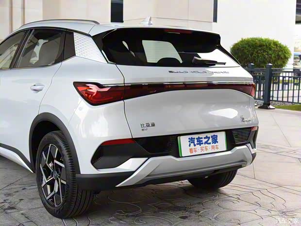 比亚迪 元PLUS 2022款 430KM 尊贵型