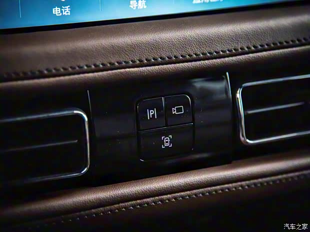 林肯(進(jìn)口) 飛行家新能源 2019款 3.0T V6全驅(qū)高性能插電式混動(dòng)版