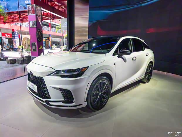 雷克薩斯 雷克薩斯RX 2023款 500h F SPORT Performance 中國(guó)臺(tái)灣版