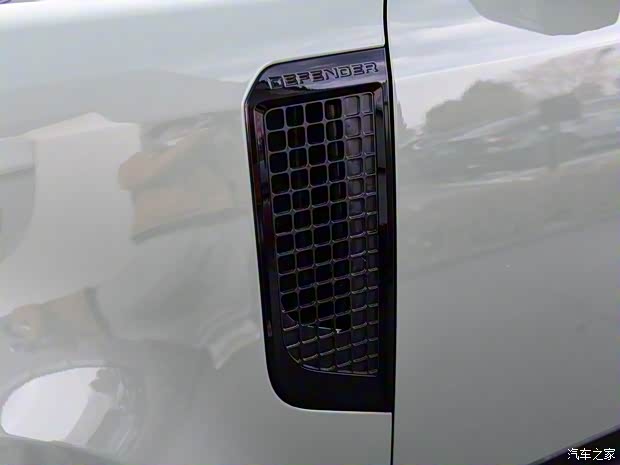 路虎(進(jìn)口) 路虎衛(wèi)士 2023款 90 75th Limited Edition