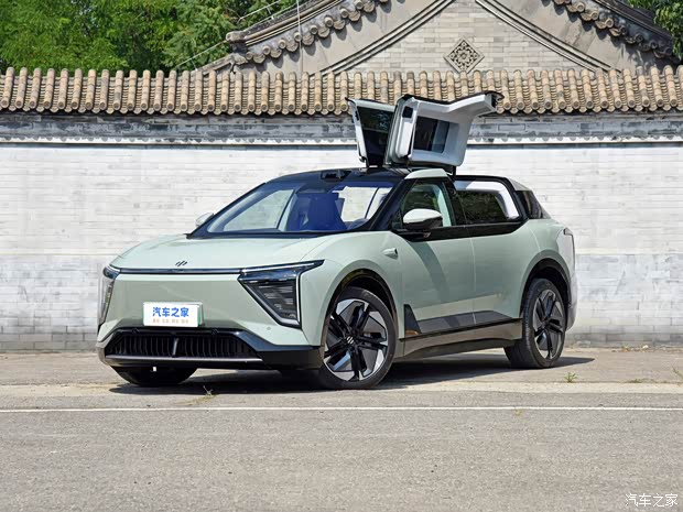 华人运通 高合HiPhi Y 2023款 560km 先锋版 华人运通 高合HiPhi Y 2023款 560km 先锋版