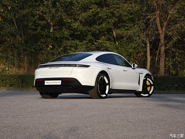保时捷 Taycan 2019款 Taycan Turbo S 保时捷 Taycan 2019款 Taycan Turbo S