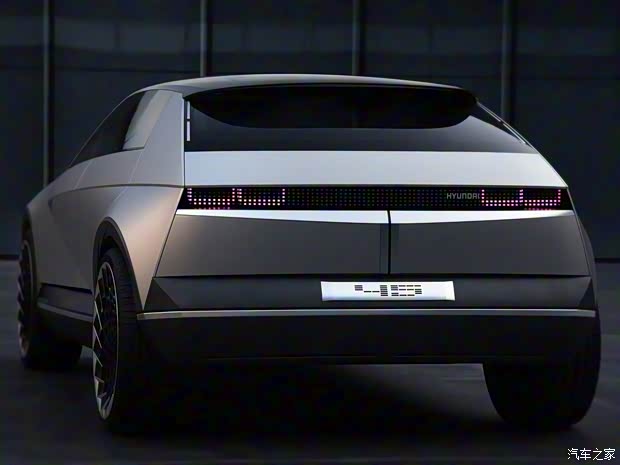 现代(进口) 现代45 2020款 EV Concept