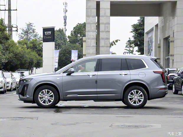 上汽通用凱迪拉克 凱迪拉克XT6 2020款 28T 七座四驅(qū)風(fēng)尚型