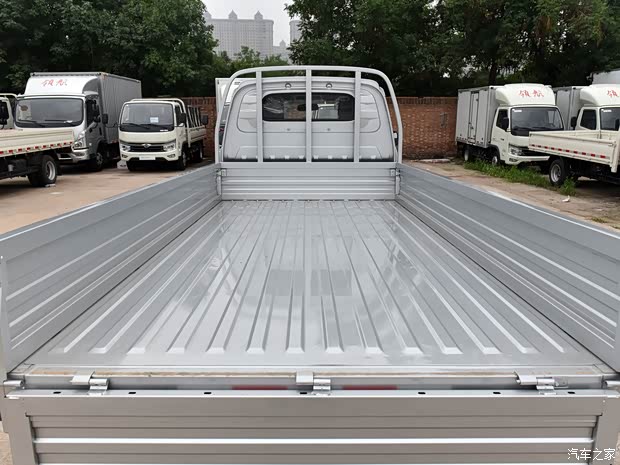 上汽通用五菱 五菱榮光新卡 2021款 1.5L汽車下鄉(xiāng)版LV0加長單排L3C