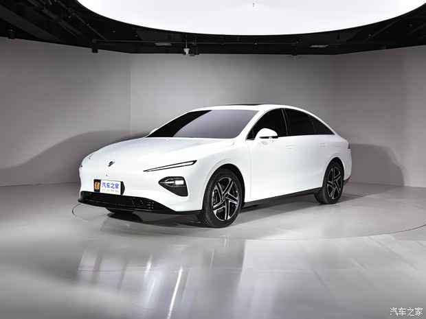 上汽集团 荣威D7 2023款 EV 磷酸铁锂 上汽集团 荣威D7 2023款 EV 磷酸铁锂