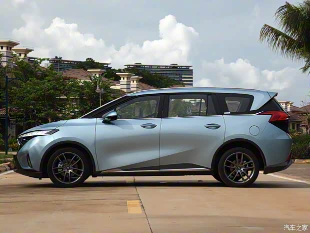 一汽海马 海马7X 2020款 1.6TGDI 自动高配版 一汽海马 海马7X 2020款 1.6TGDI 自动高配版