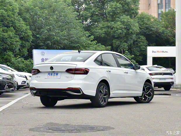 上汽大眾 朗逸 2024款 300TSI DSG星空滿逸版