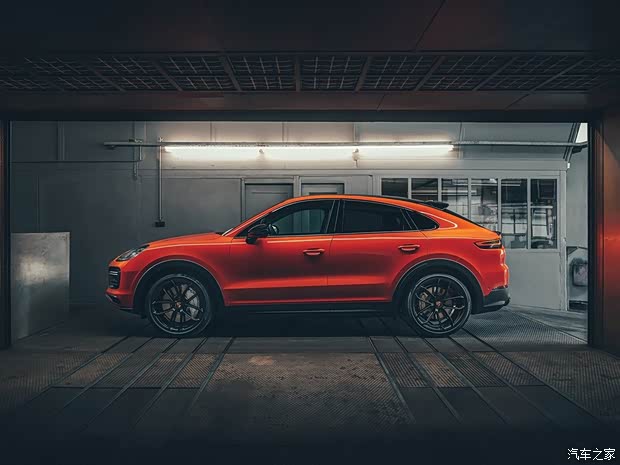 保时捷 Cayenne 2019款 Cayenne Turbo Coupé 4.0T