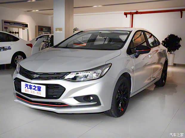 上汽通用雪佛蘭 科魯茲 2018款 320 Redline尚·紅版